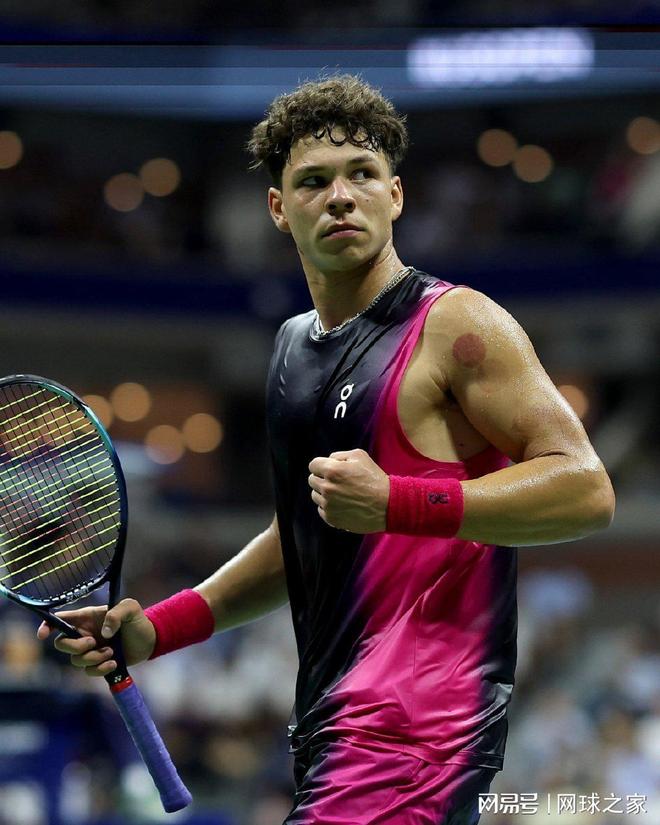 对武汉女篮 对武汉女篮